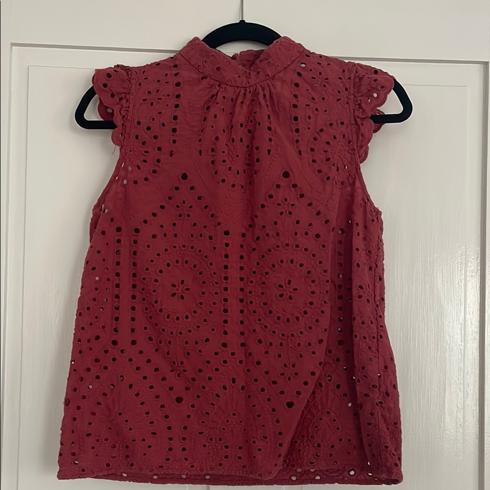Banana Republic Red Sleeveless Eyelet Blouse with Mandarin Collar